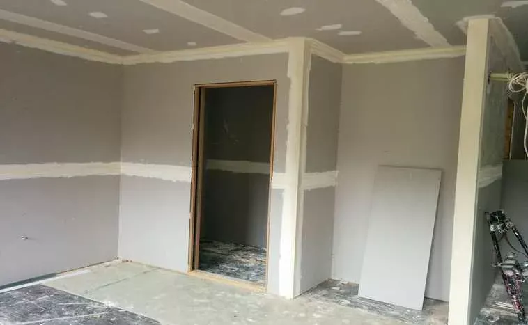 Обшивка и выравнивание стен гипсокартоном в Дубае (ID: 102) LT_ADVGR_ALTPHOTO 1